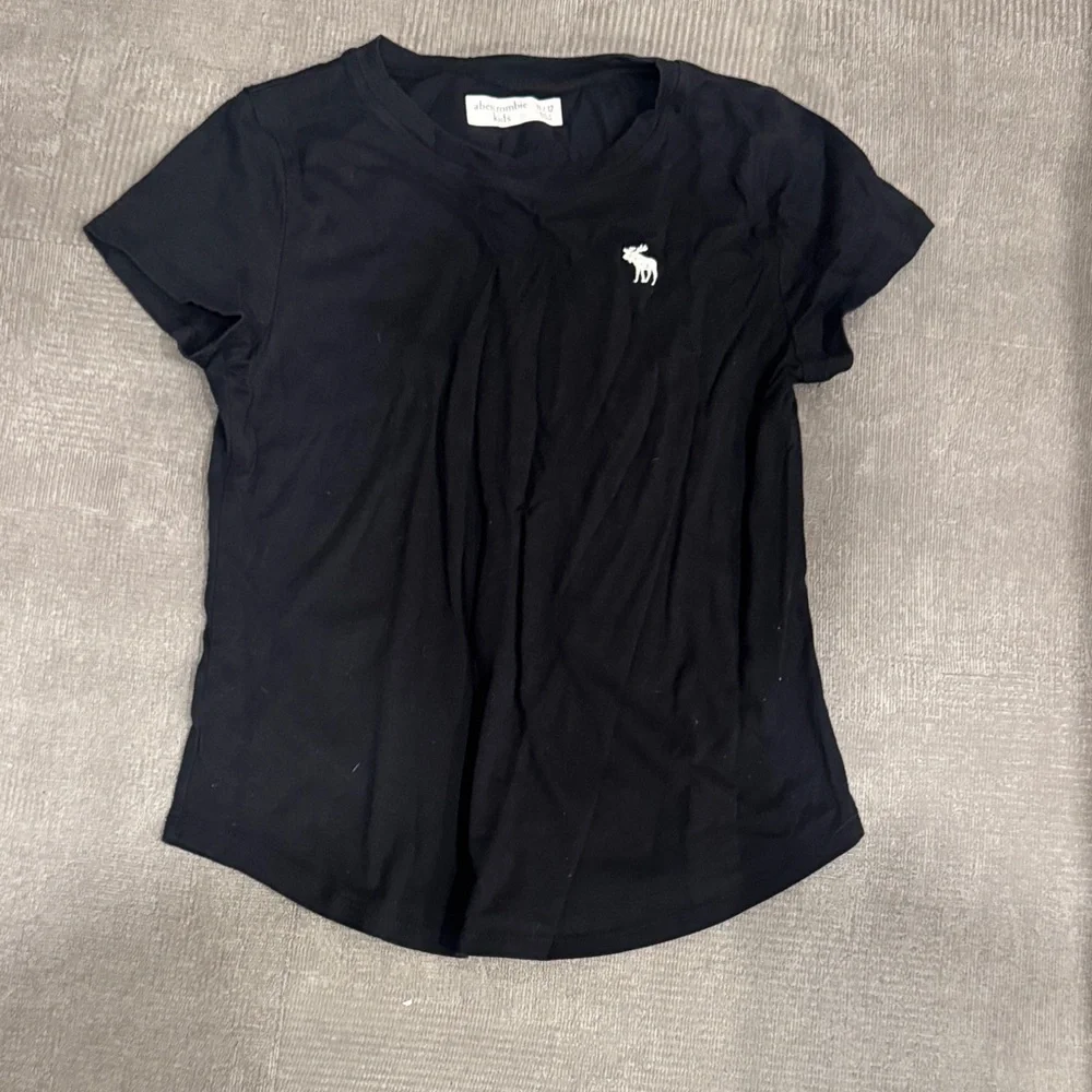 Abercrombie & Fitch Kids Tees - Black, Gray, White  Bundle Size 11/12